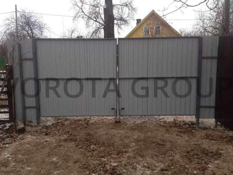 Распашные ворота Alutech серые 2500х3500