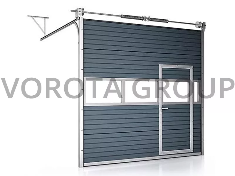Секционные ворота для гаража Hormann с калиткой 2500x2500