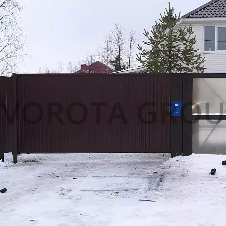 Механические откатные ворота Alutech коричневые 2500x1500